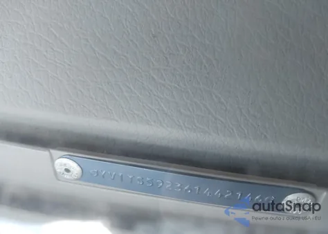 2006 Volvo S80 2.5T из США, поврежденный, VIN YV1TS592361442146